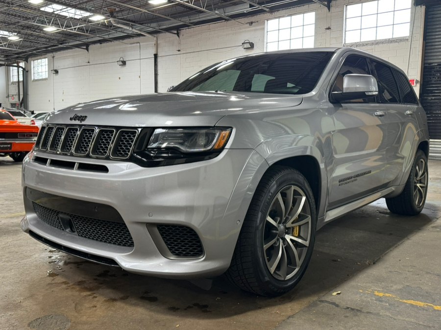 Used 2018 Jeep Grand Cherokee in Hauppauge, New York | Engineered Motors. Hauppauge, New York