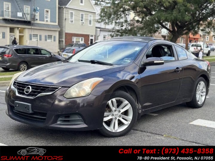 Used 2010 Nissan Altima in Passaic, New Jersey | Summit Motors LLC. Passaic, New Jersey