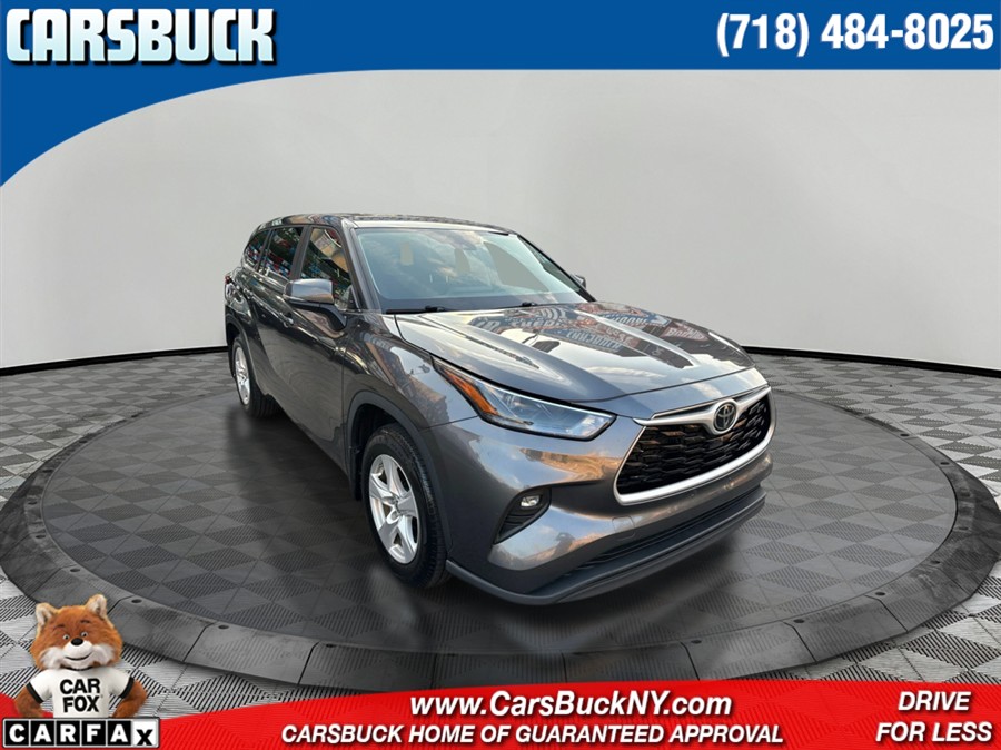 Used 2023 Toyota Highlander in Brooklyn, New York | Carsbuck Inc.. Brooklyn, New York