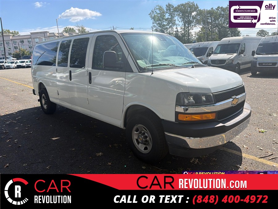 2025 Chevrolet Express Passenger