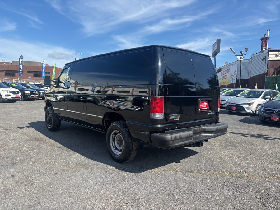 2013 Ford E-Series Econoline Van Commercial - Photo 6
