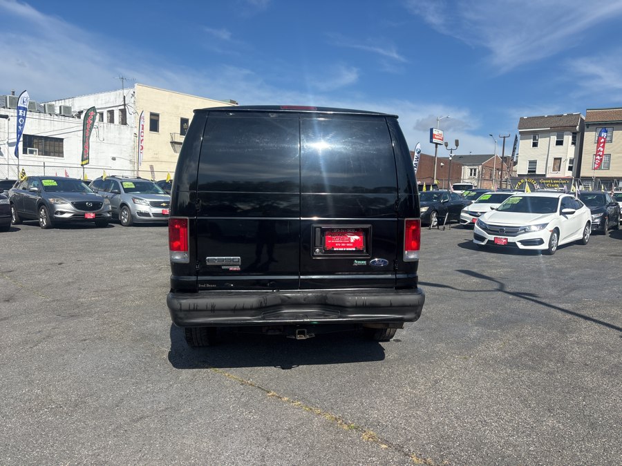 2013 Ford E-Series Econoline Van Commercial - Photo 8