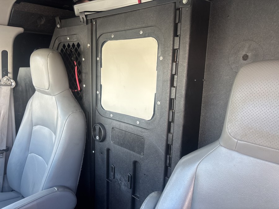 2013 Ford E-Series Econoline Van Commercial - Photo 15
