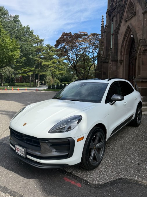 Porsche Macan T AWD - Image 3