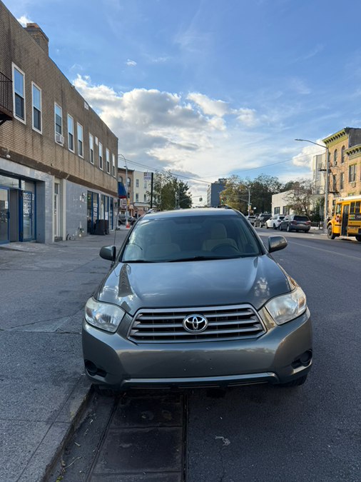 2010 Toyota Highlander 4WD 4dr V6  Base (Natl), available for sale in Brooklyn, New York | EZ Auto Sale Corp. Brooklyn, New York