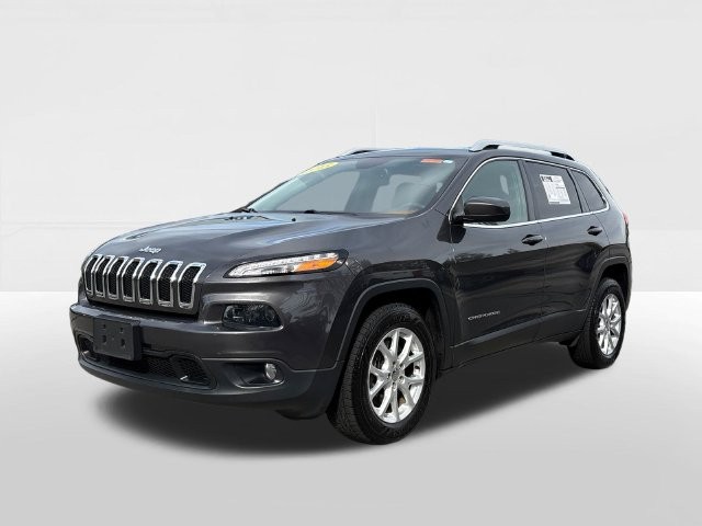 Used 2015 Jeep Cherokee in Torrington, Connecticut | Northwest Hills. Torrington, Connecticut
