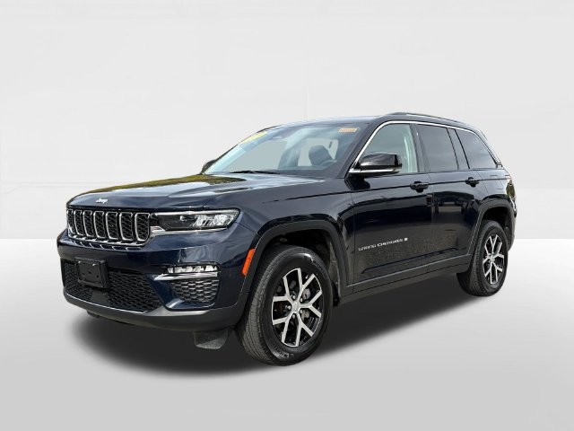 Used 2023 Jeep Grand Cherokee in Torrington, Connecticut | Northwest Hills. Torrington, Connecticut