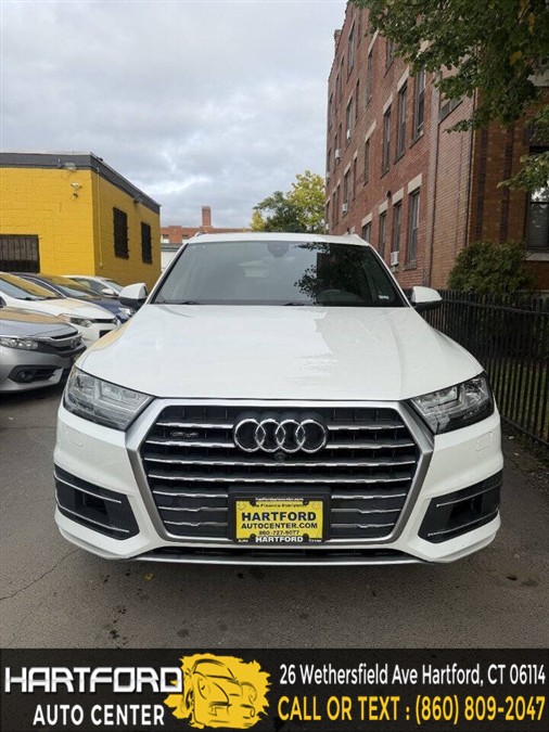 2017 Audi Q7 3.0T quattro Prestige AWD 4dr SUV, available for sale in Hartford, Connecticut | Hartford Auto Center LLC. Hartford, Connecticut