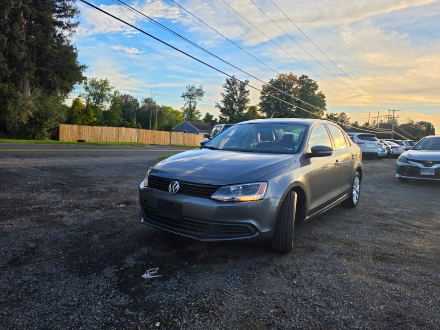 Used 2011 Volkswagen Jetta Sedan in East Windsor, Connecticut | STS Automotive. East Windsor, Connecticut