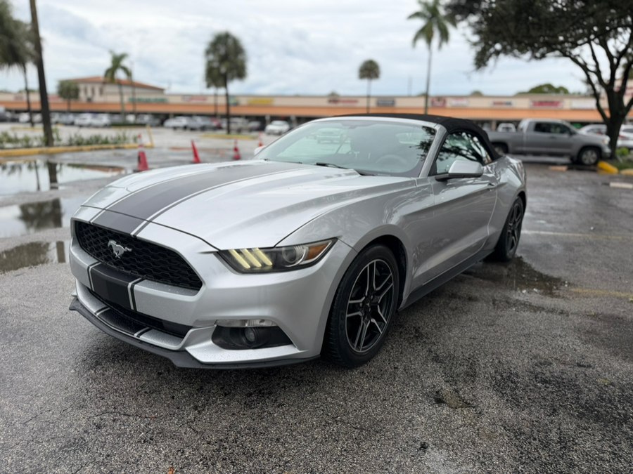Used 2016 Ford Mustang in Hialeah, Florida | The Palm Motors LLC. Hialeah, Florida