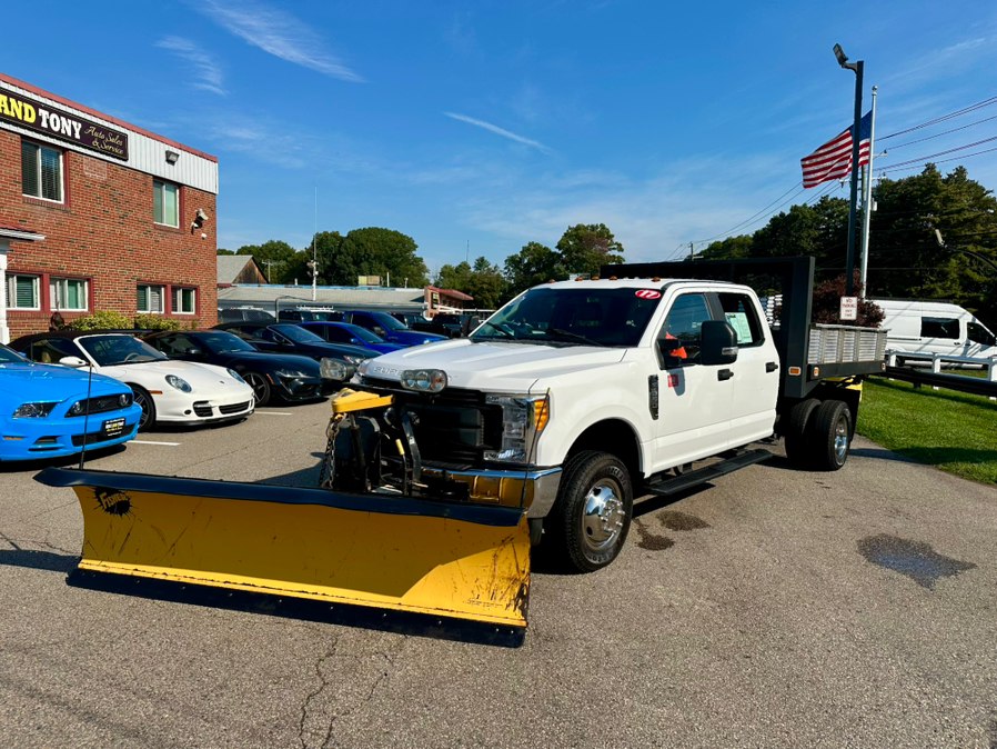 Used 2017 Ford Super Duty F-350 DRW in South Windsor, Connecticut | Mike And Tony Auto Sales, Inc. South Windsor, Connecticut