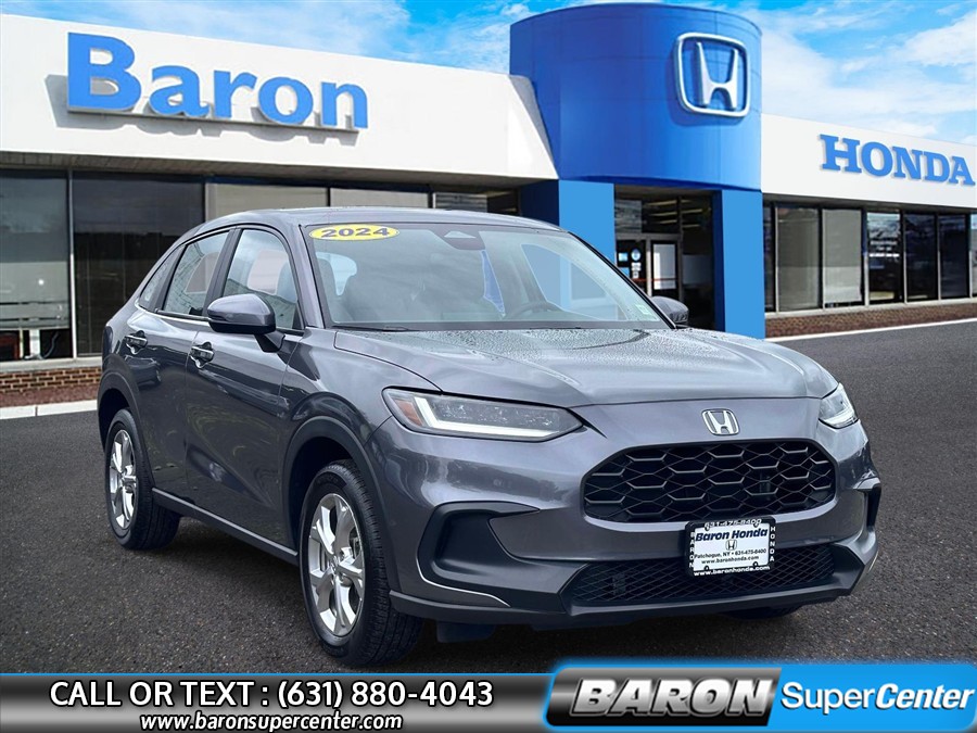Used 2024 Honda Hr-v in Patchogue, New York | Baron Supercenter. Patchogue, New York