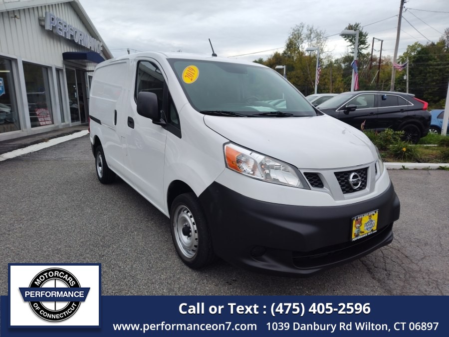Used 2019 Nissan NV200 Compact Cargo in Wilton, Connecticut | Performance Motor Cars Of Connecticut LLC. Wilton, Connecticut