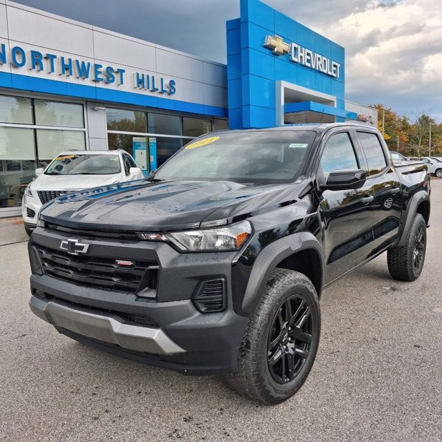 Used 2024 Chevrolet Colorado in Torrington, Connecticut | Northwest Hills. Torrington, Connecticut