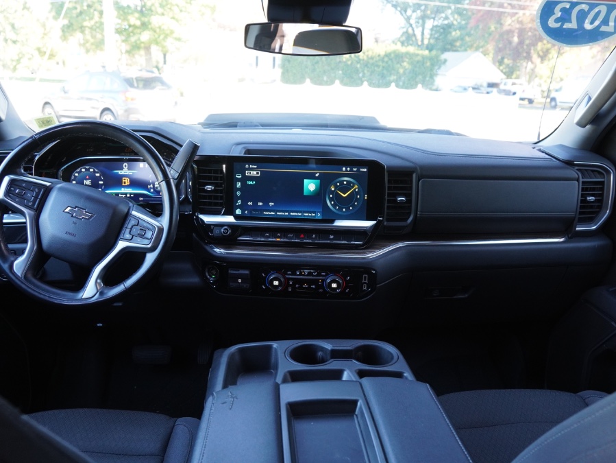 2023 Chevrolet Silverado 1500 RST - Photo 14