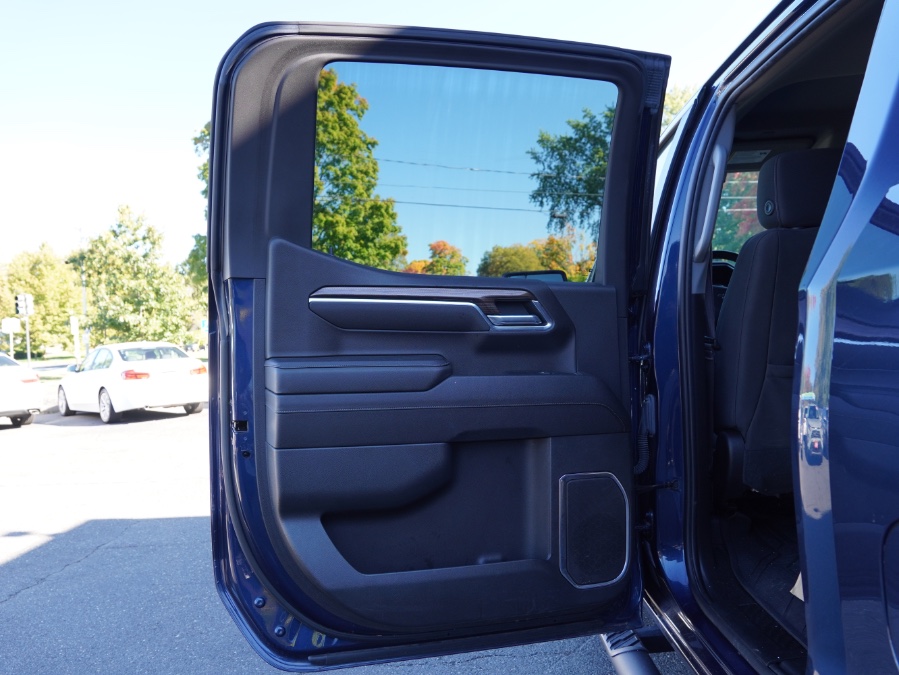 2023 Chevrolet Silverado 1500 RST - Photo 13