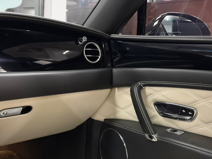 2016 Bentley Flying Spur Base - Photo 43