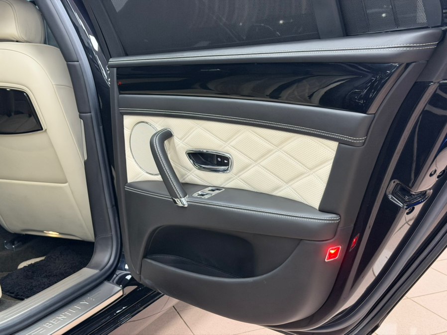 2016 Bentley Flying Spur Base - Photo 23