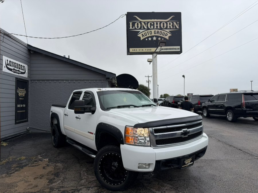 2007 Chevrolet Silverado 1500 4WD Crew Cab 143.5" LTZ, available for sale in Mansfield, Texas | Longhorn Auto Group. Mansfield, Texas
