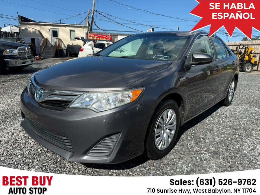 Used 2014 Toyota Camry Hybrid in West Babylon, New York | Best Buy Auto Stop. West Babylon, New York