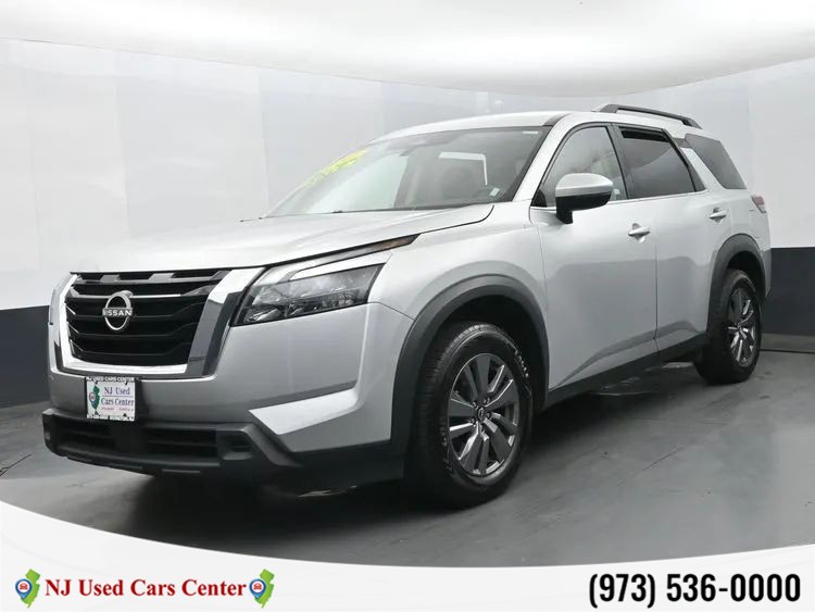Used 2025 Nissan Pathfinder in Irvington, New Jersey | NJ Used Cars Center. Irvington, New Jersey
