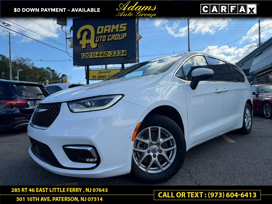 Used 2023 Chrysler Pacifica in Little Ferry , New Jersey | Adams Auto Group . Little Ferry , New Jersey