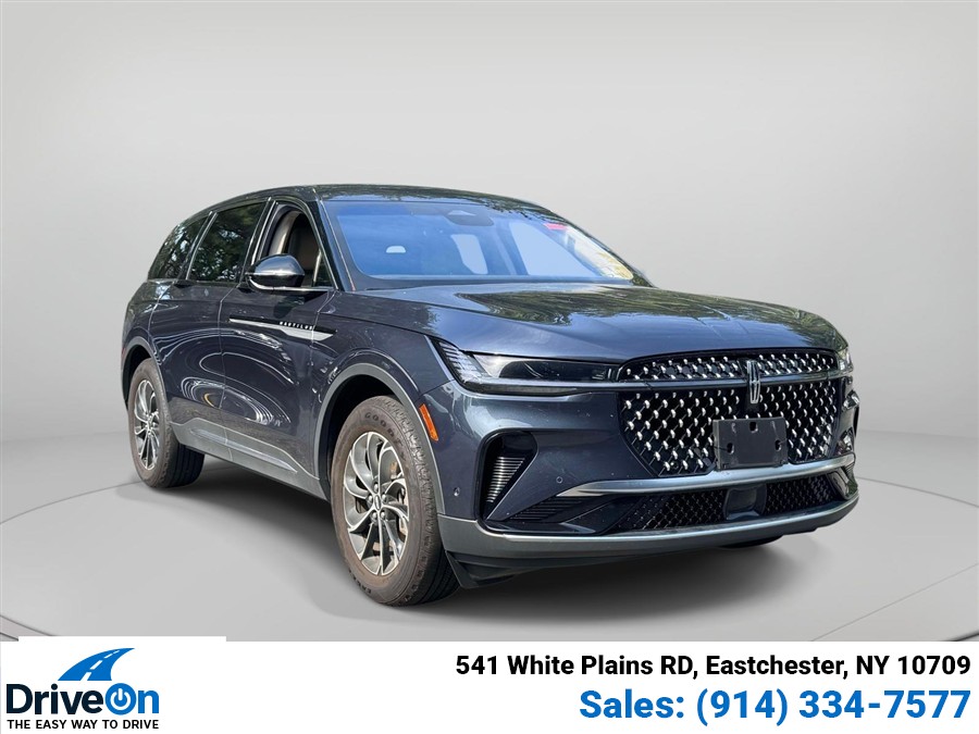 Used 2024 Lincoln Nautilus in Eastchester, New York | Drive On. Eastchester, New York