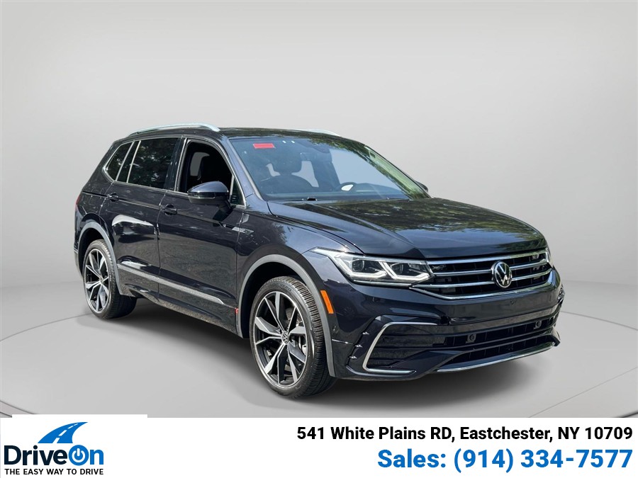 Used 2024 Volkswagen Tiguan in Eastchester, New York | Drive On. Eastchester, New York