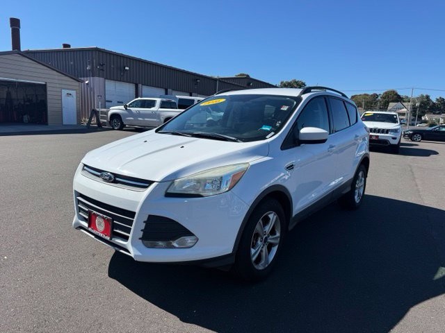 Used 2016 Ford Escape in Stratford, Connecticut | Wiz Leasing Inc. Stratford, Connecticut