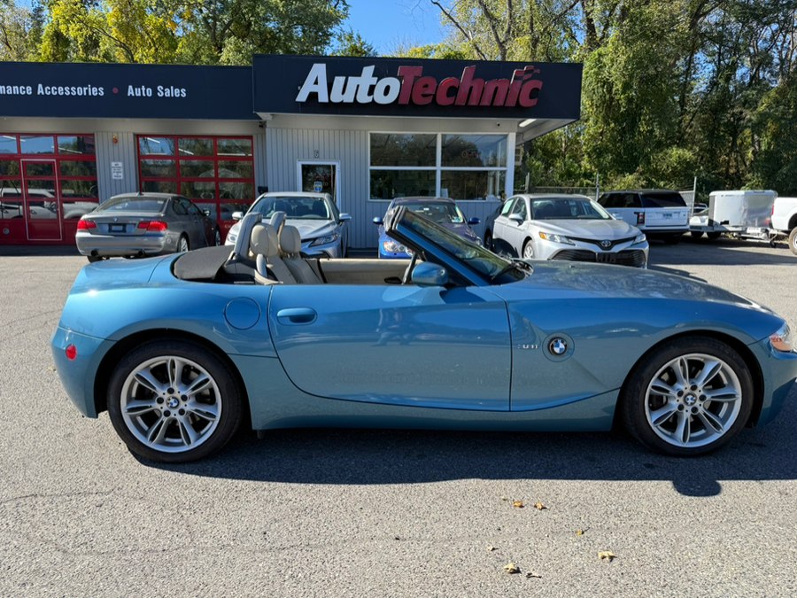 2003 BMW Z4 Z4 2dr Roadster 3.0i, available for sale in New Milford, Connecticut | Auto Technic LLC. New Milford, Connecticut