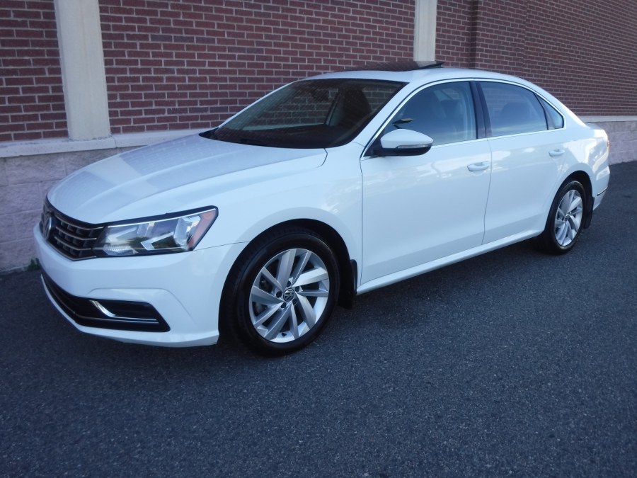 2018 Volkswagen Passat 2.0T SE Auto, available for sale in Denver, Colorado | Sam's Automotive. Denver, Colorado