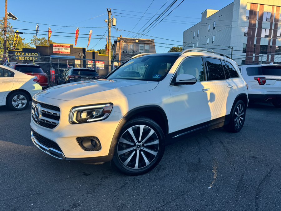 Used 2020 Mercedes-Benz GLB in Irvington, New Jersey | Elis Motors Corp. Irvington, New Jersey
