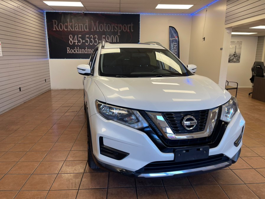 Used 2017 Nissan Rogue in Suffern, New York | Rockland Motor Sport. Suffern, New York