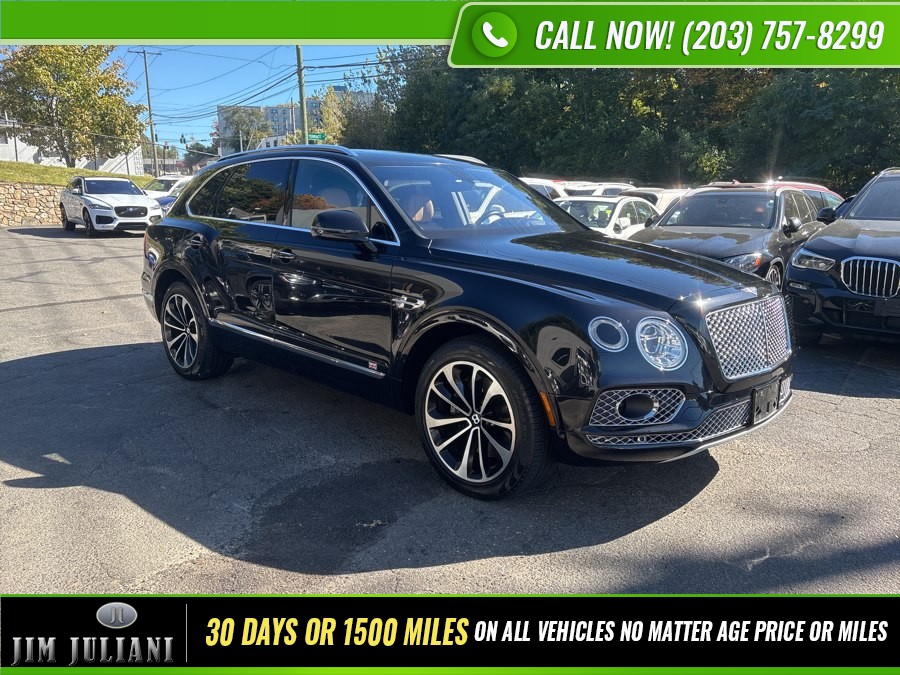Used 2017 Bentley Bentayga in Waterbury, Connecticut | Jim Juliani Motors. Waterbury, Connecticut