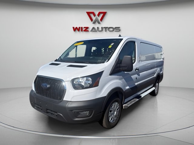 Ford Transit-250