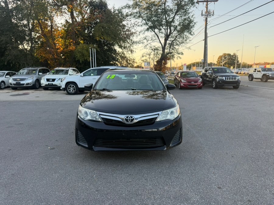 2013 Toyota Camry 4dr Sdn I4 Auto LE (Natl), available for sale in Swansea, Massachusetts | Gas On The Run. Swansea, Massachusetts