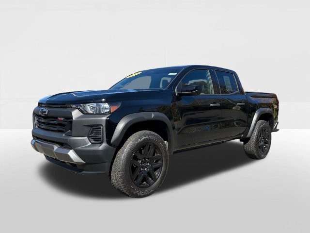 Used 2024 Chevrolet Colorado in Torrington, Connecticut | Northwest Hills. Torrington, Connecticut