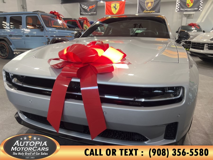 Used 2024 Dodge Charger in Union, New Jersey | Autopia Motorcars Inc. Union, New Jersey