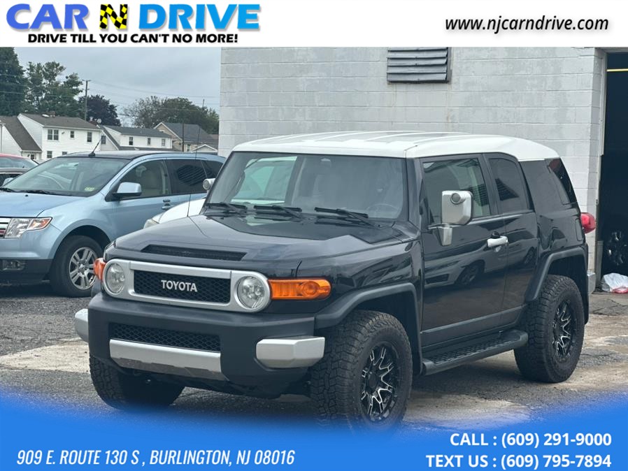 2007 Toyota Fj Cruiser 4WD AT, available for sale in Burlington, New Jersey | Car N Drive. Burlington, New Jersey