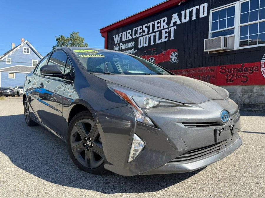 Used 2016 Toyota Prius in Worcester, Massachusetts | Worcester Auto Outlet LLC. Worcester, Massachusetts