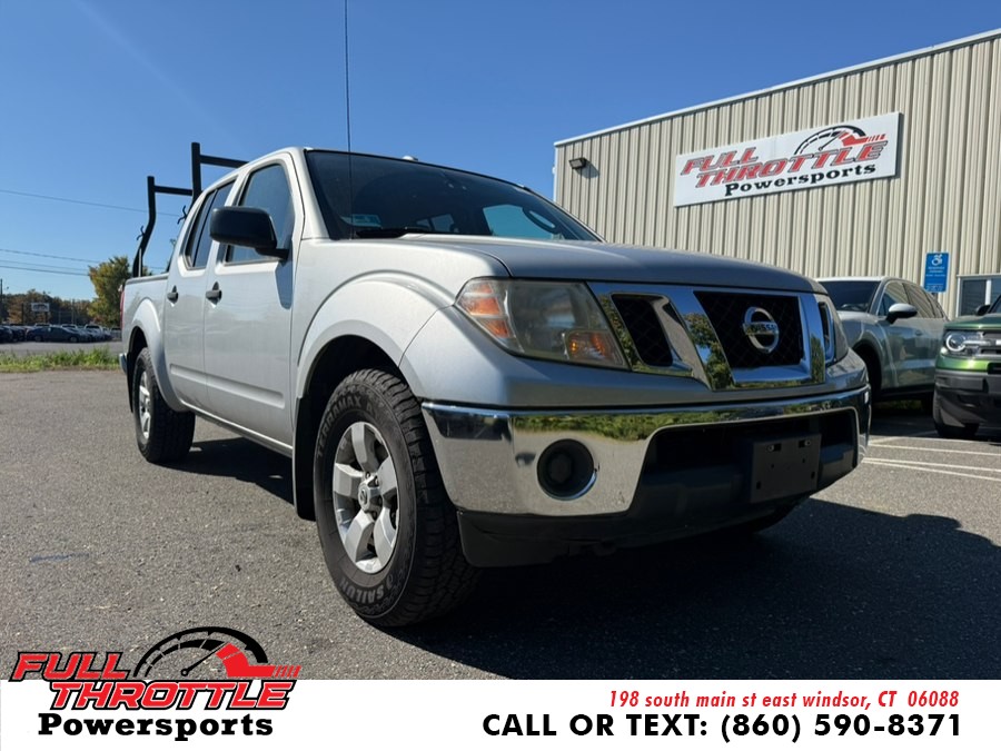 2011 Nissan Frontier 4WD Crew Cab SWB Manual S, available for sale in East Windsor, Connecticut | Full Throttle Power Sports LLC. East Windsor, Connecticut
