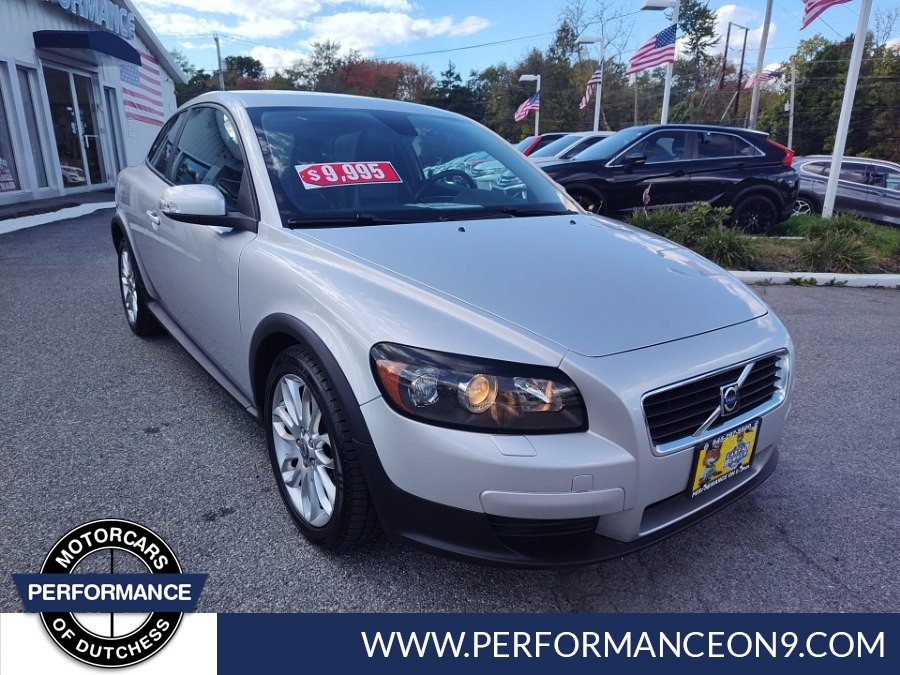 2008 Volvo C30 2dr Cpe Auto Version 2.0 w/Snrf, available for sale in Wappingers Falls, New York | Performance Motor Cars. Wappingers Falls, New York