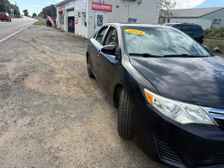 2014 Toyota Camry 4dr Sdn I4 Auto LE (Natl) *Ltd Avail*, available for sale in Wallingford, Connecticut | Wallingford Auto Center LLC. Wallingford, Connecticut