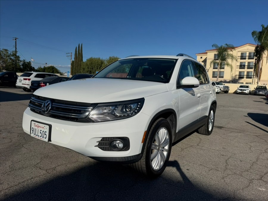 2016 Volkswagen Tiguan 4MOTION 4dr Auto S, available for sale in Hawaiian Gardens, California | Luxe Motors. Hawaiian Gardens, California