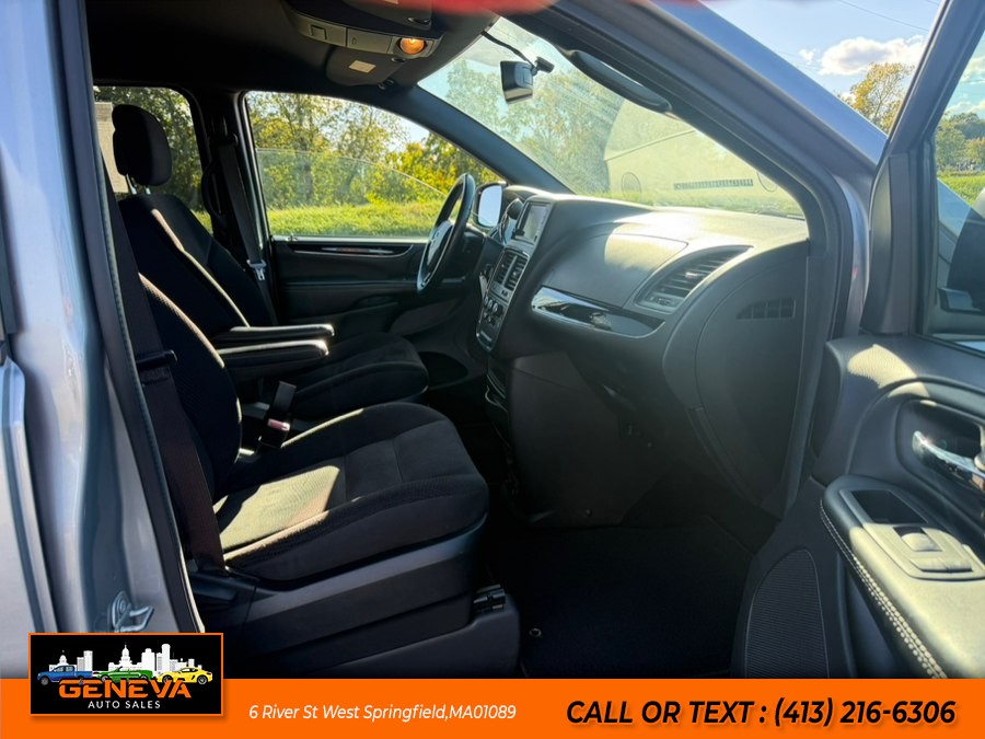 2018 Dodge Grand Caravan SE Plus - Photo 10