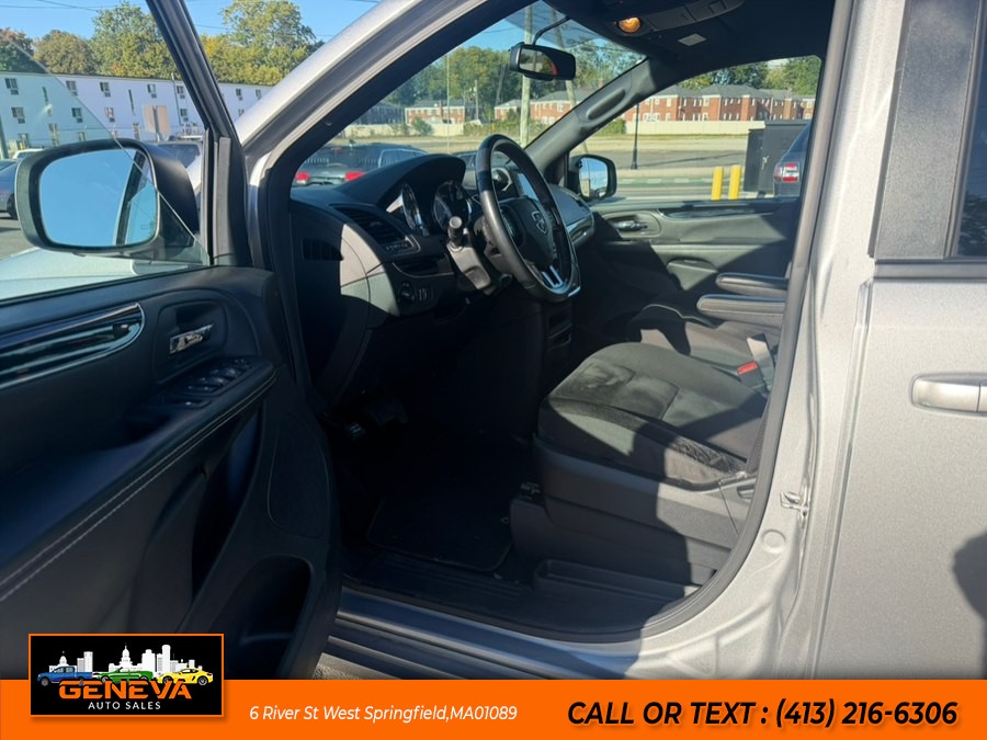 2018 Dodge Grand Caravan SE Plus - Photo 8