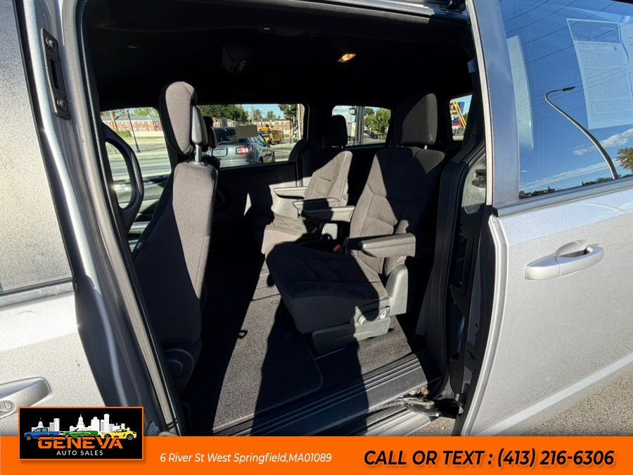 2018 Dodge Grand Caravan SE Plus - Photo 9