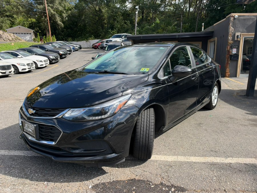 2017 Chevrolet Cruze 4dr Sdn 1.4L LT w/1SD, available for sale in Haskell, New Jersey | The Car Vault. Haskell, New Jersey