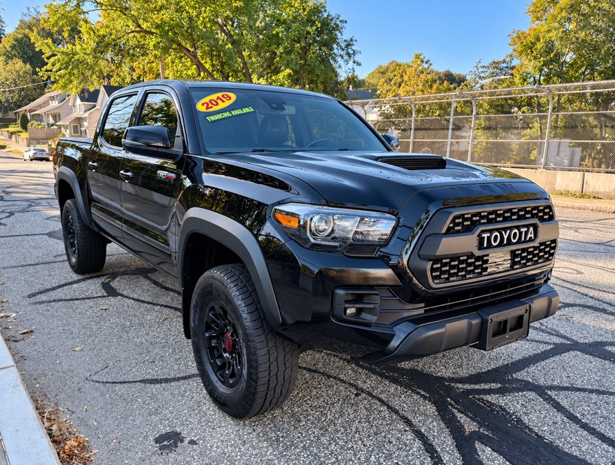 2019 Toyota Tacoma TRD Pro - Photo 2
