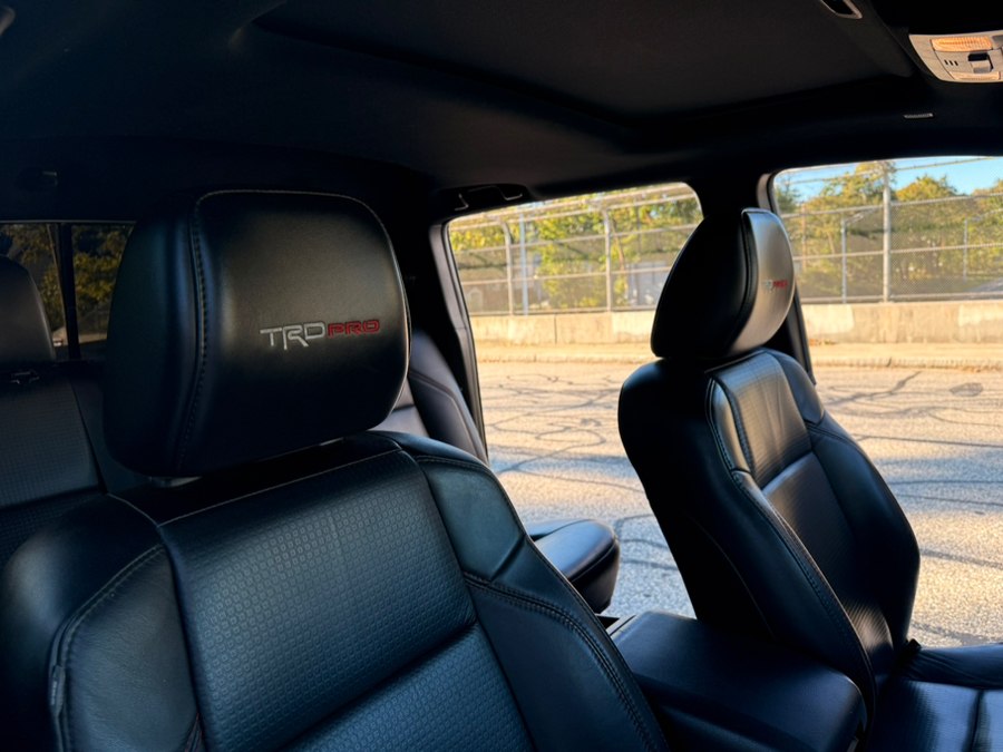 2019 Toyota Tacoma TRD Pro - Photo 11